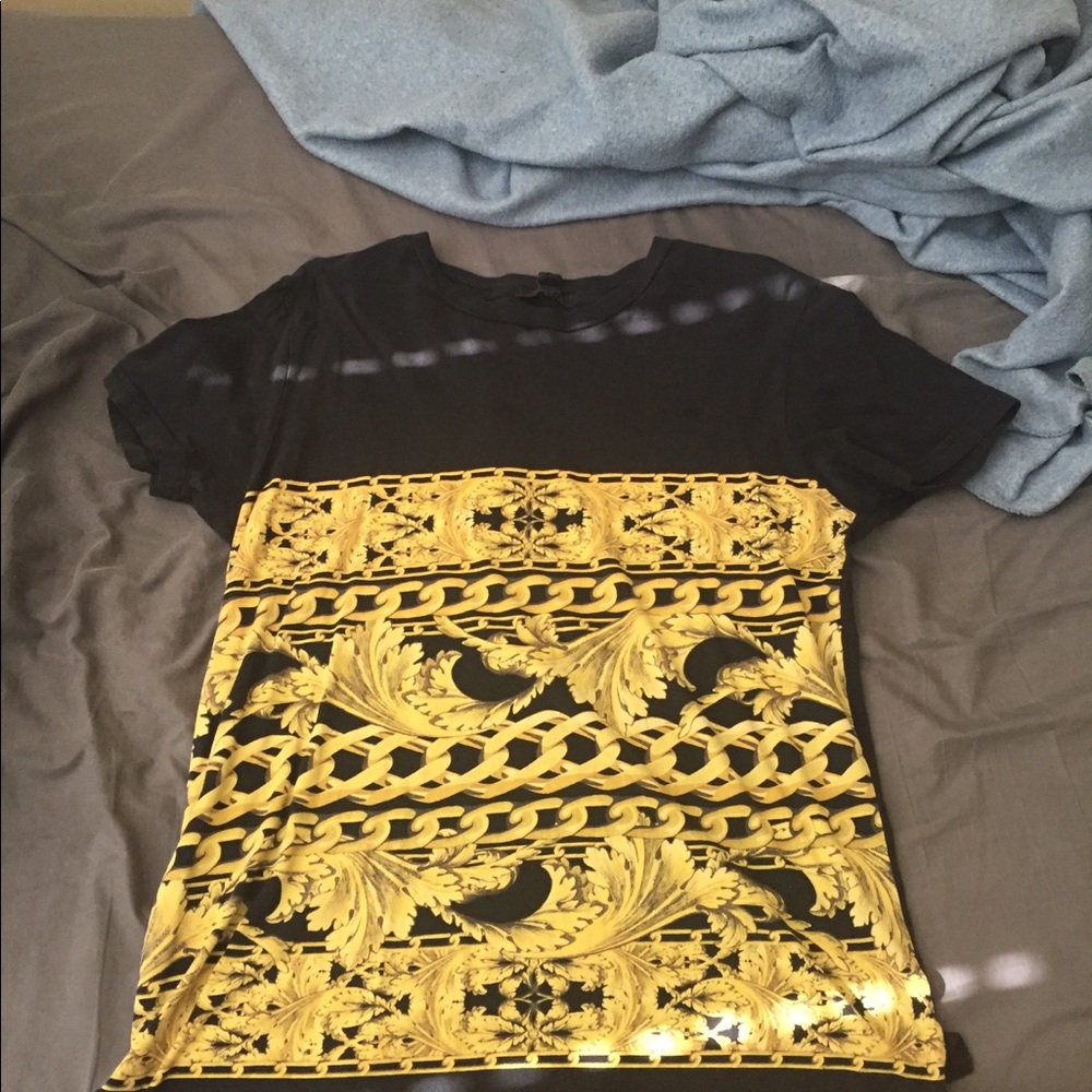 Forever 21 Gold Chain Tee